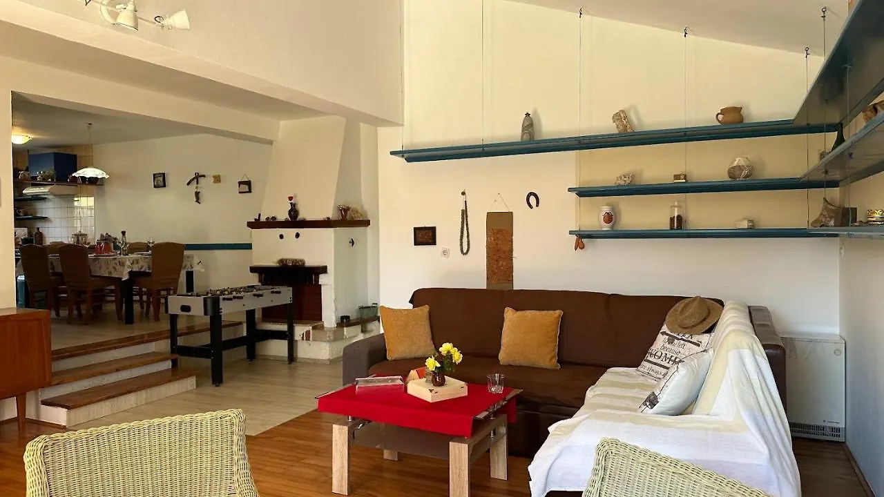 Apartment Mimoza Valbandon 0*,  Croatia