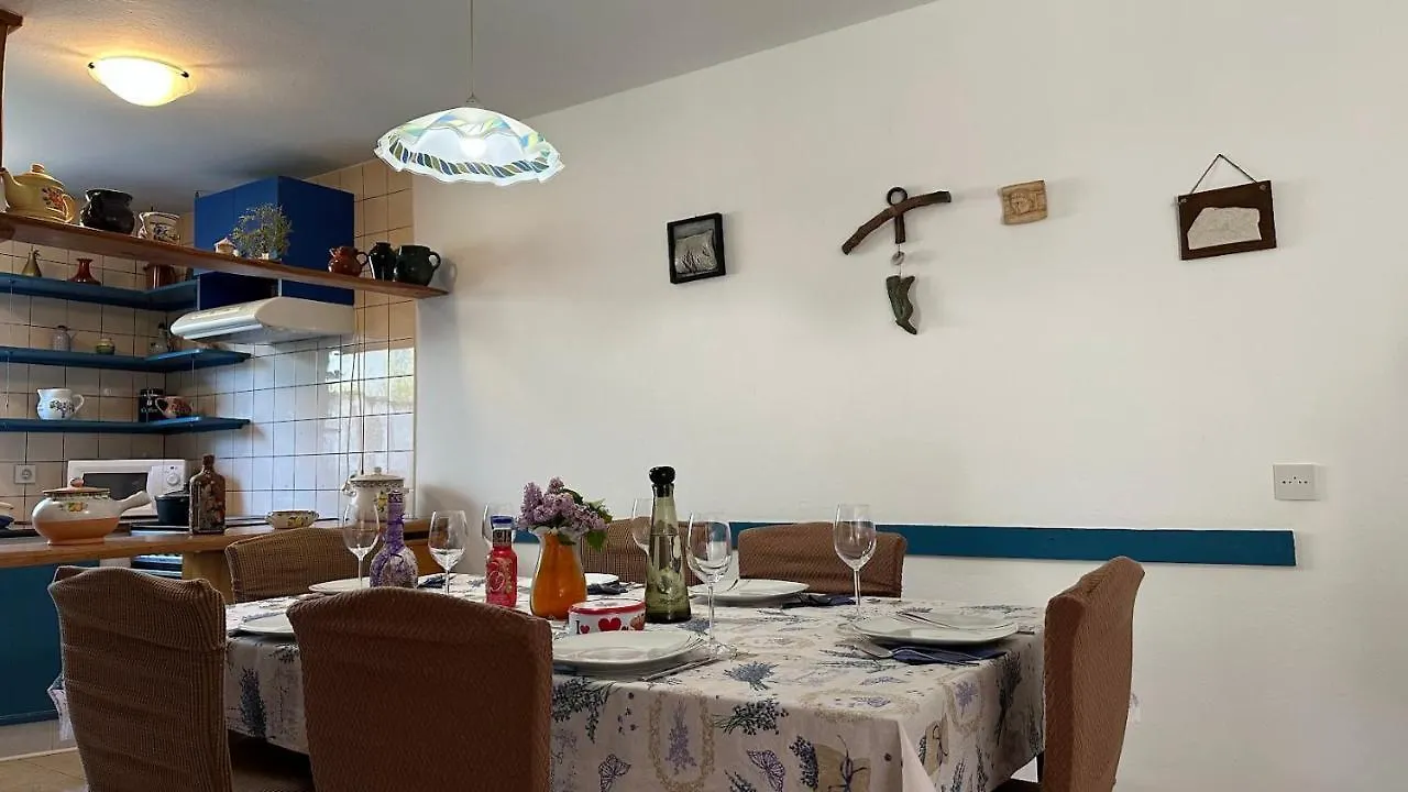 Apartment Mimoza Valbandon
