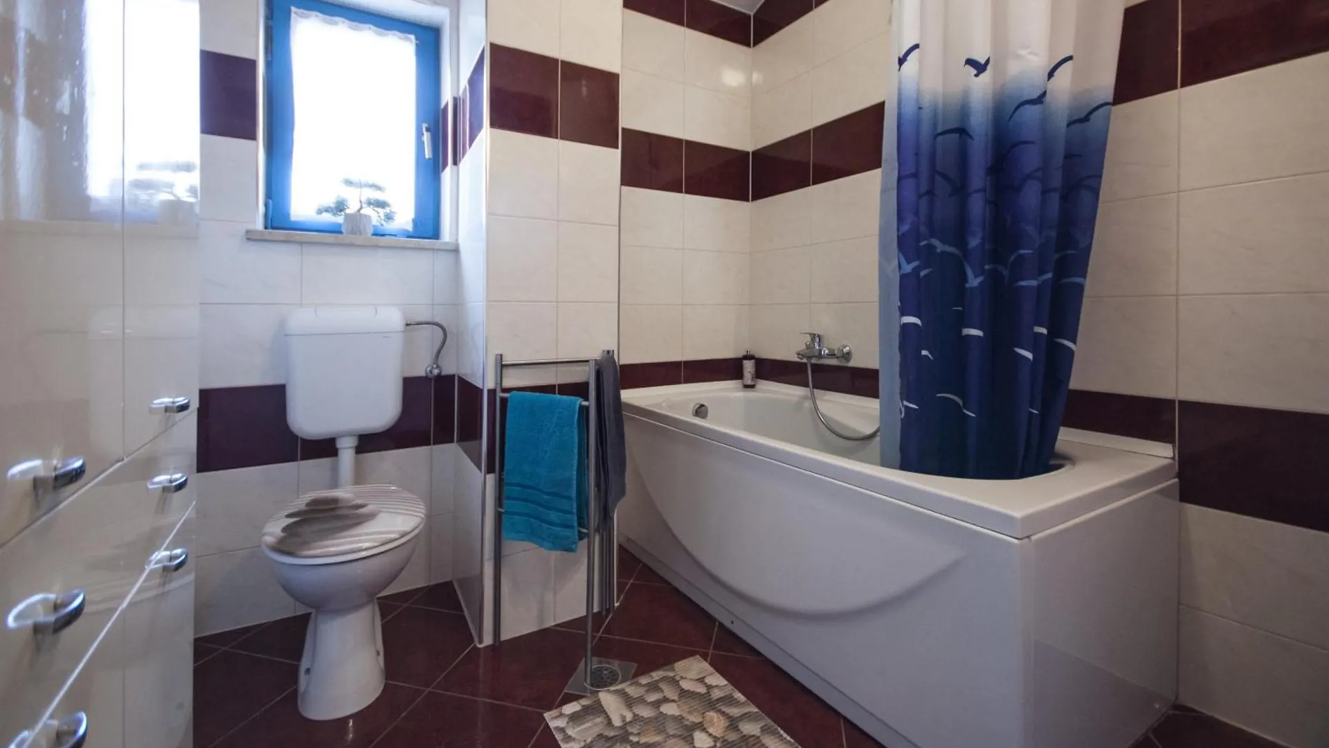 Apartment Mimoza Valbandon 0*,  Croatia